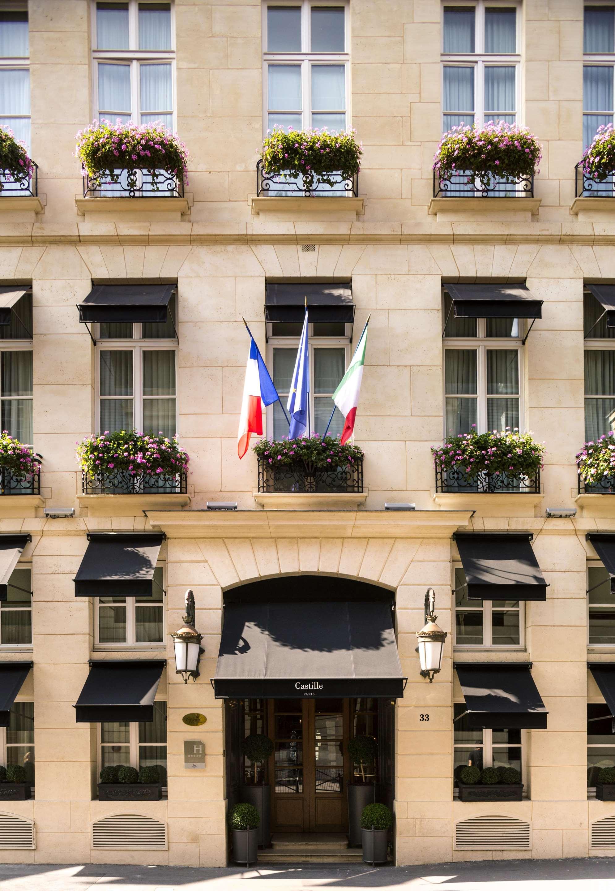 Hotel Napoleon Parigi Confronta Offerte