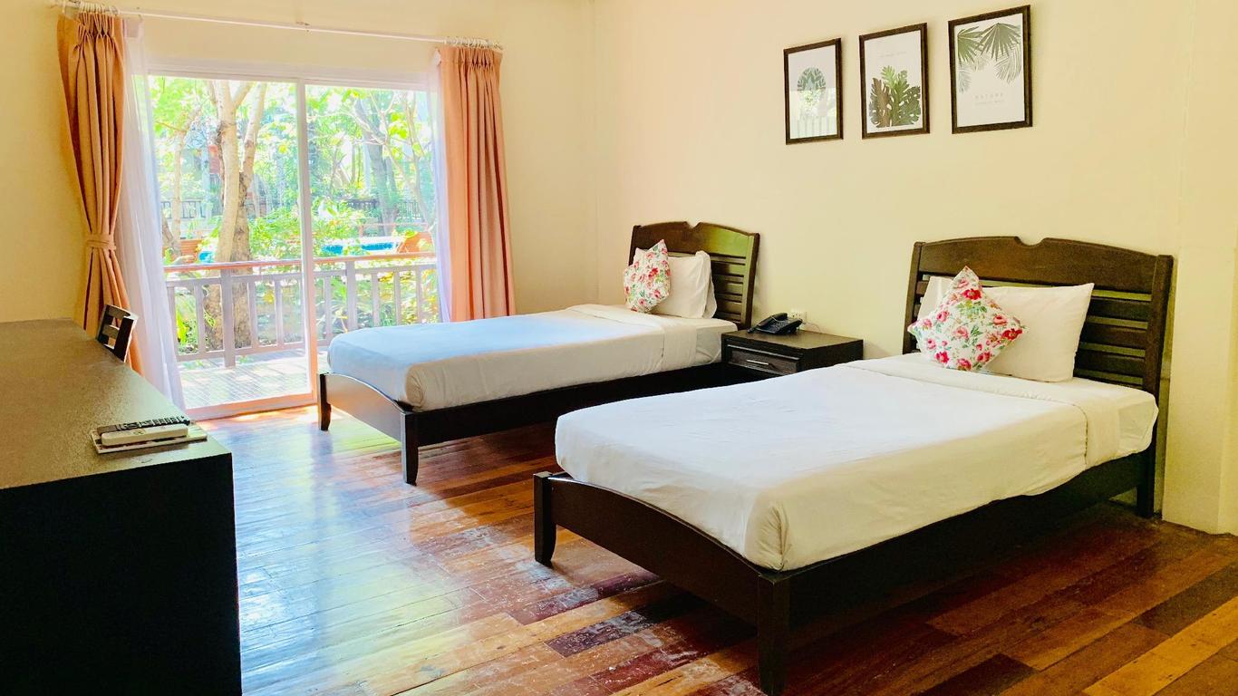 Tree House Hotel (Sha Certified)