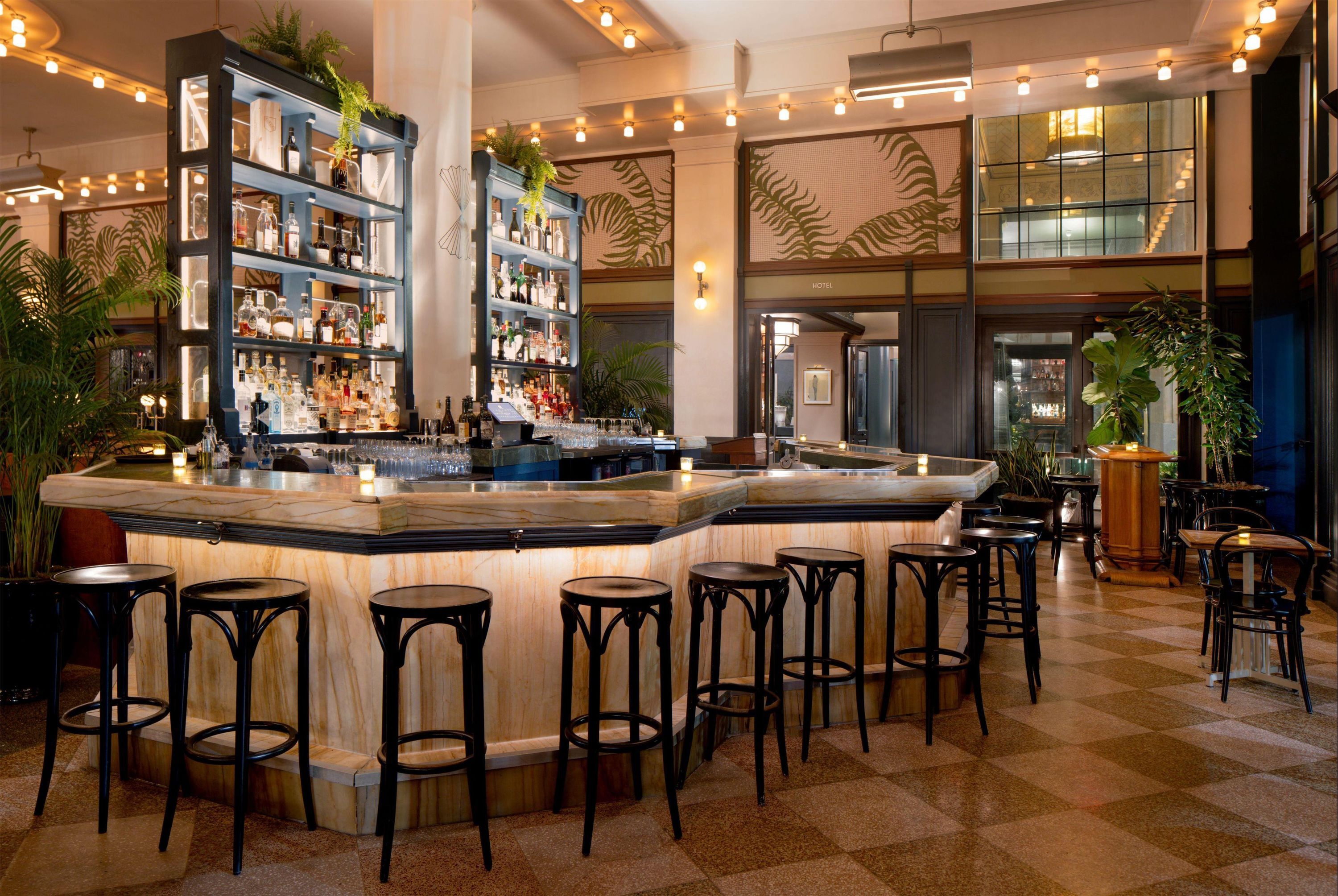 Bar