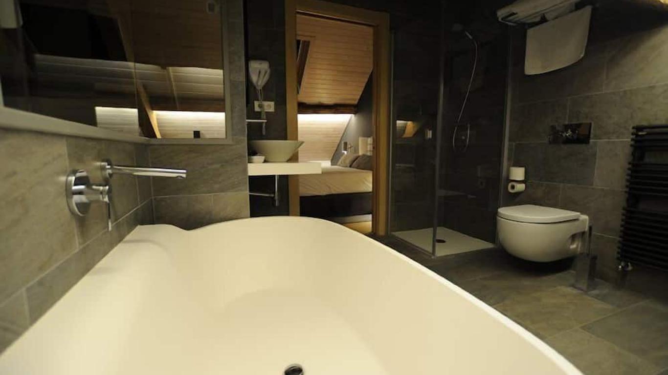 Hostal Lola