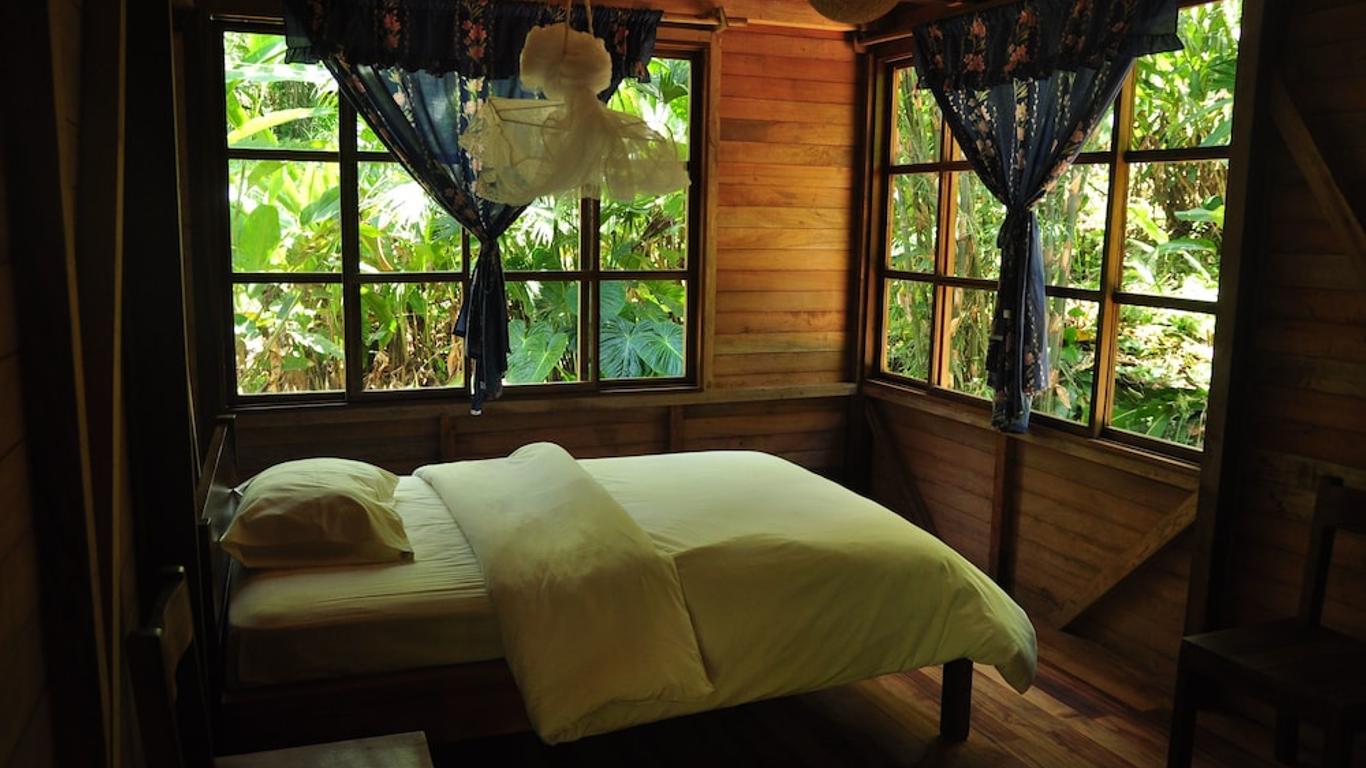 Huella Verde Rainforest Lodge