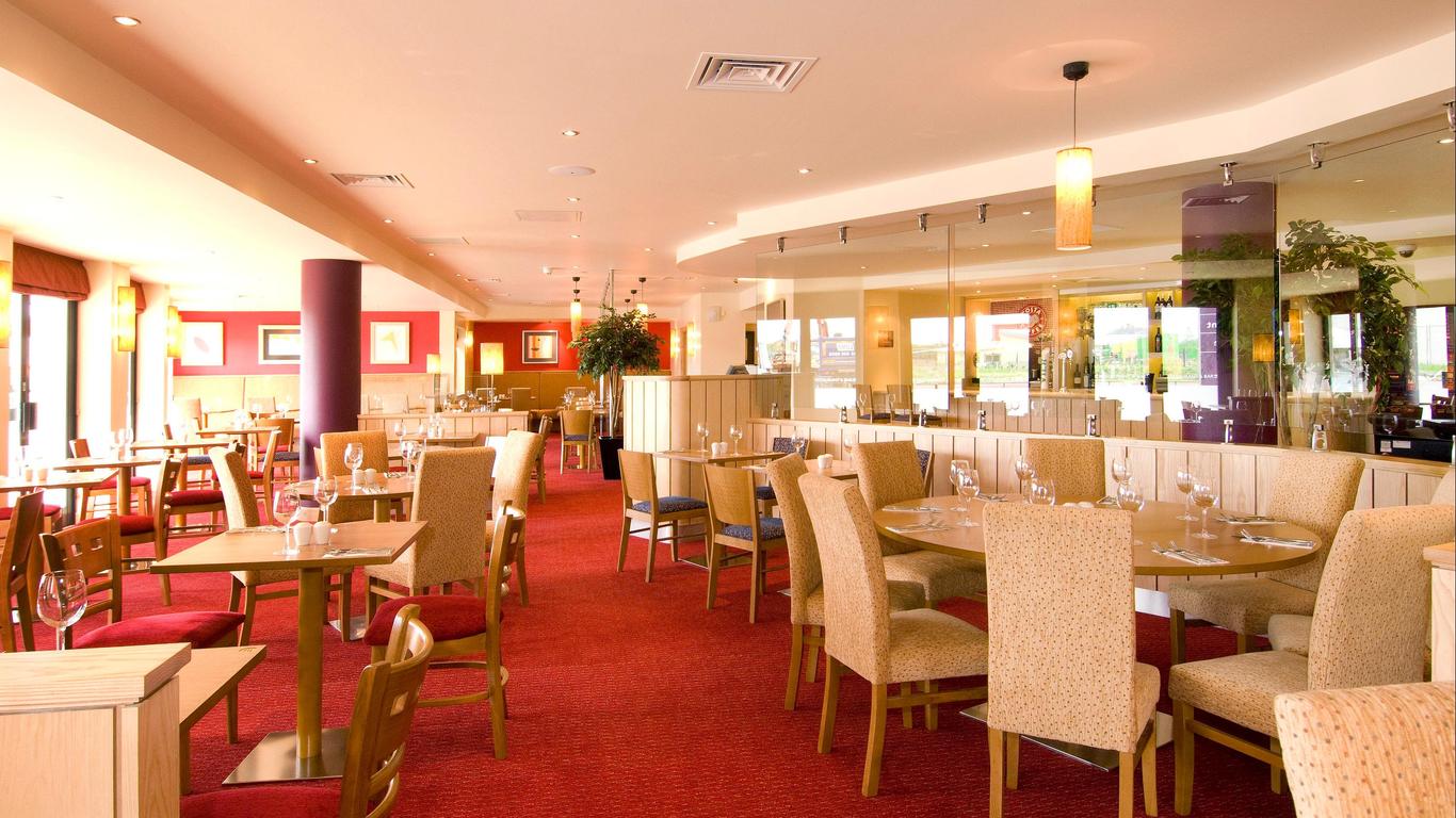 Premier Inn Cambridge A14 J32