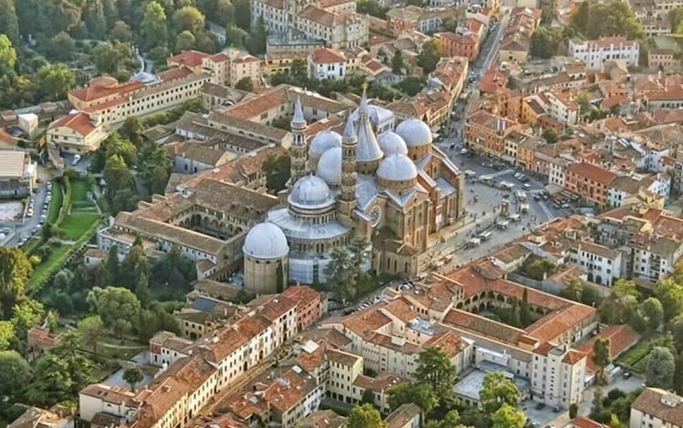 Vista esterna Foto