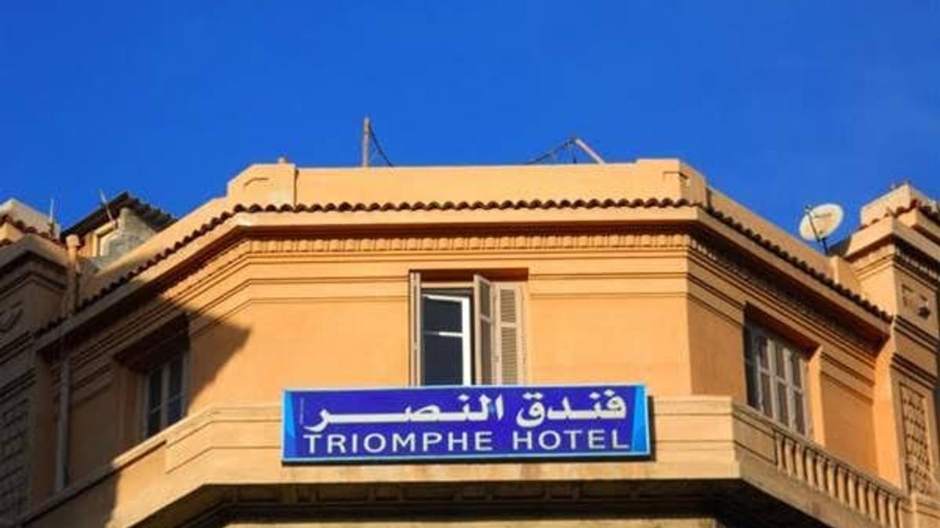 Triomphe Hostel