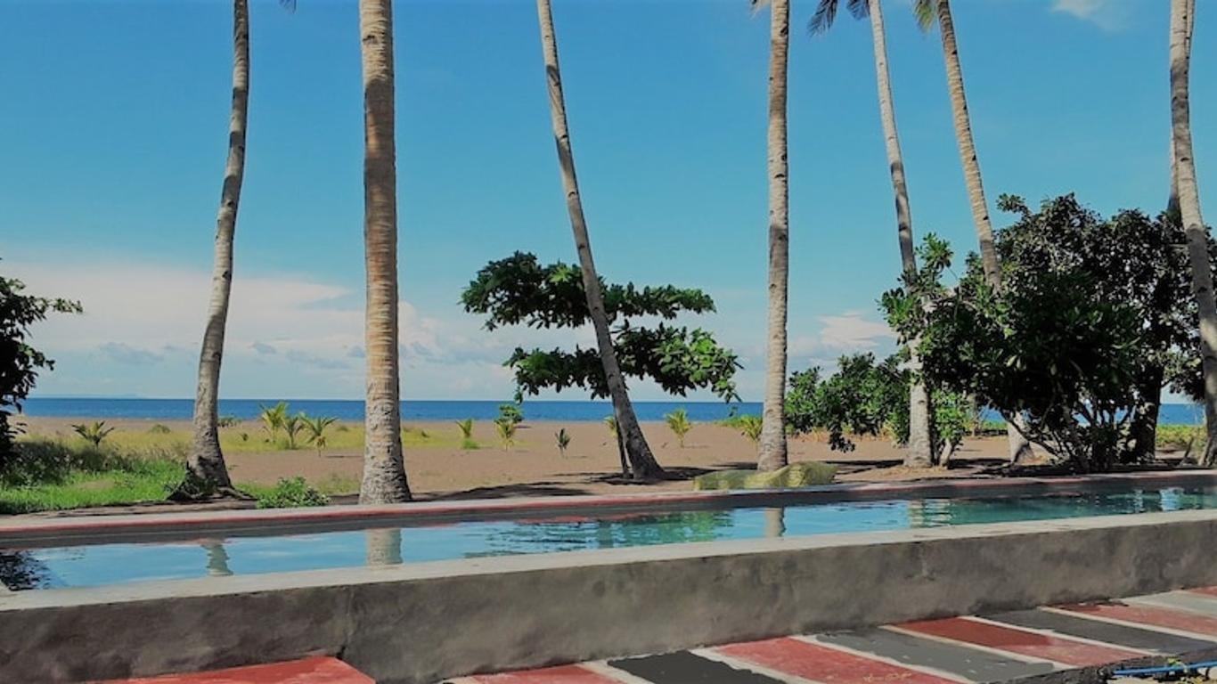 Somewhere Else Boutique Resort
