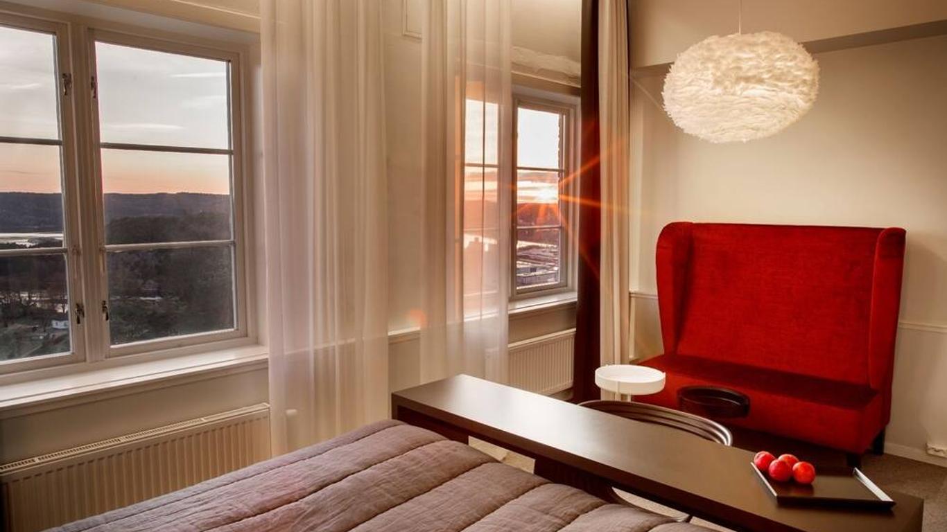 Fredriksten Hotell