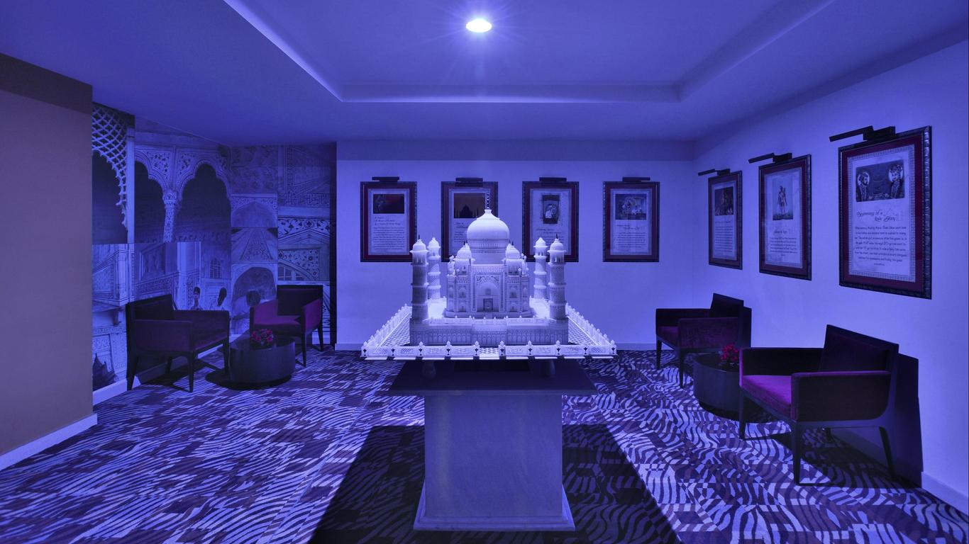 Taj Hotel & Convention Centre Agra