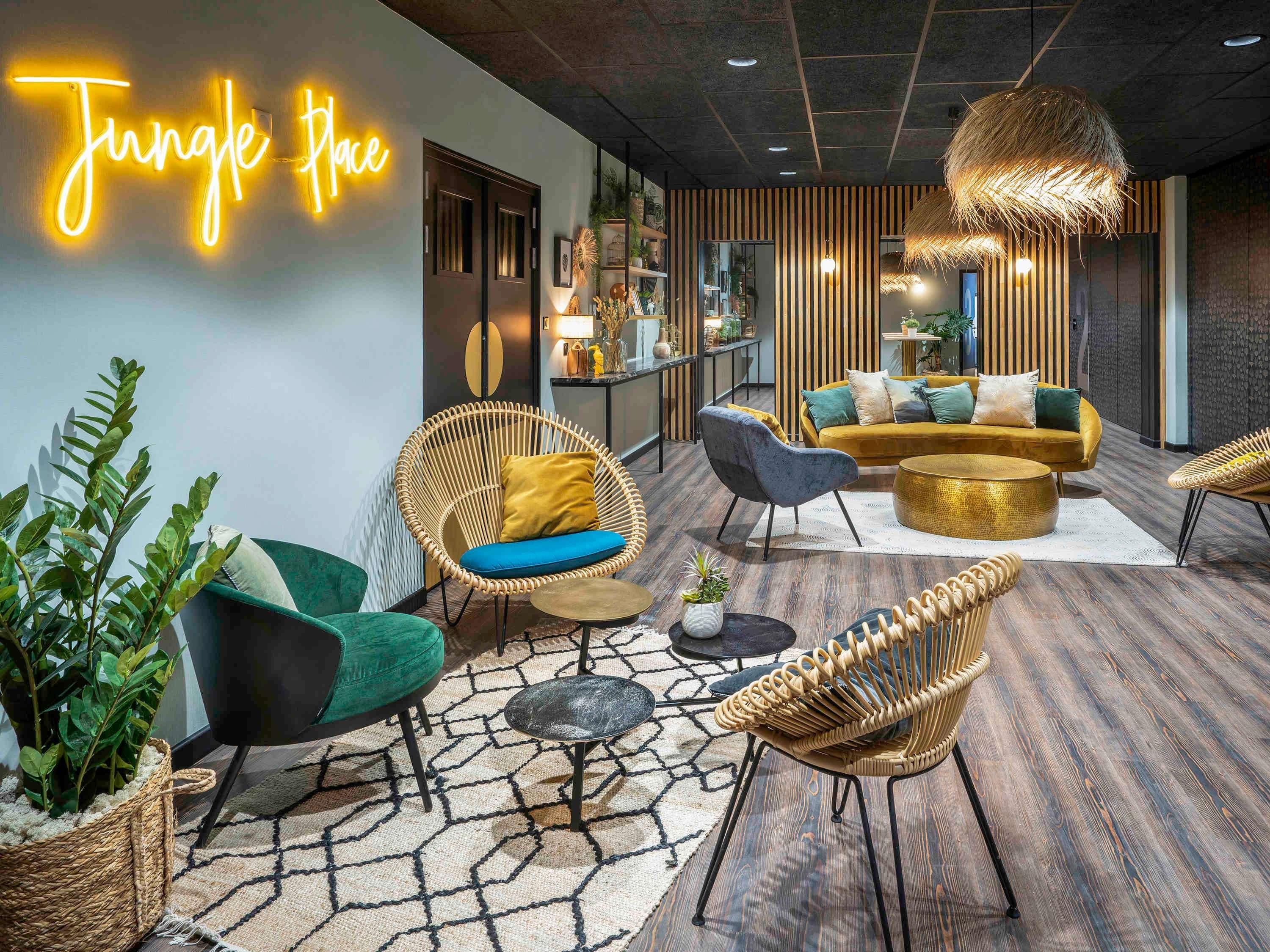 Area lounge
