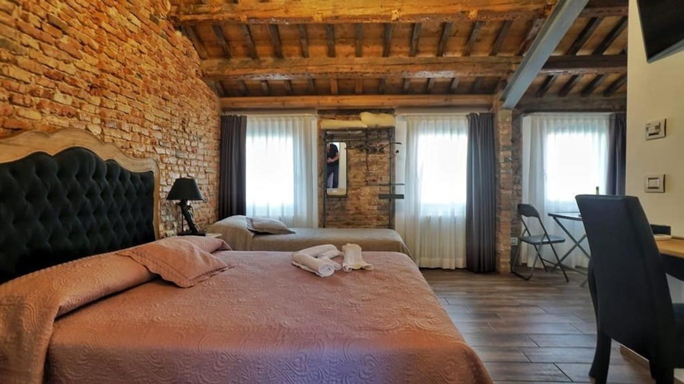 Barbara's Rooms