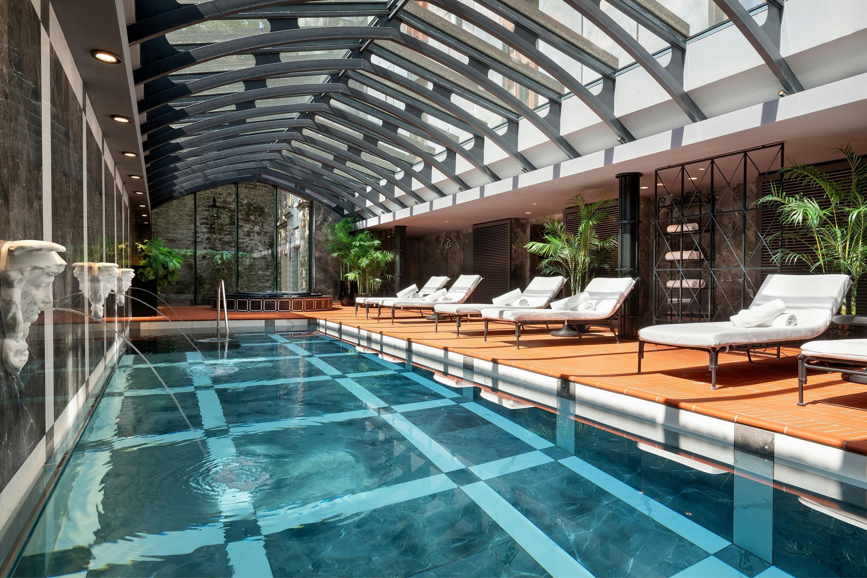 Piscina