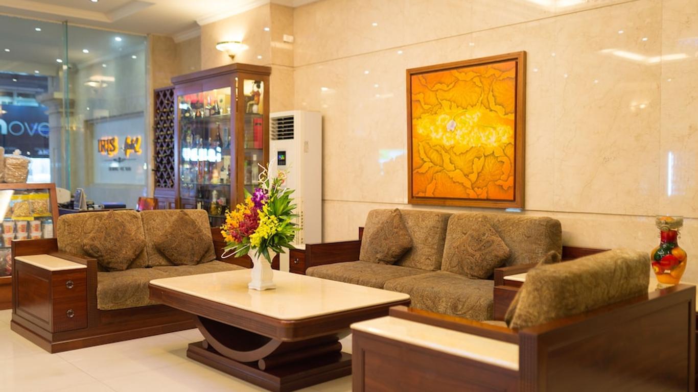Iris Hotel Da Nang