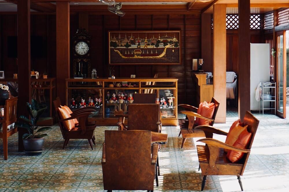 Area lounge