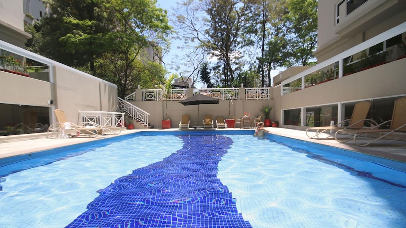 Ez Aclimação Hotel