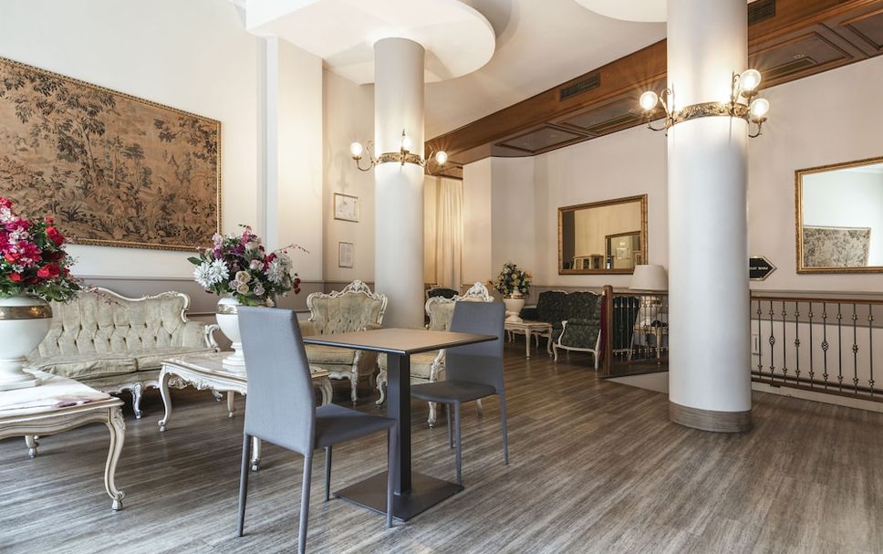 Sala pranzo Foto