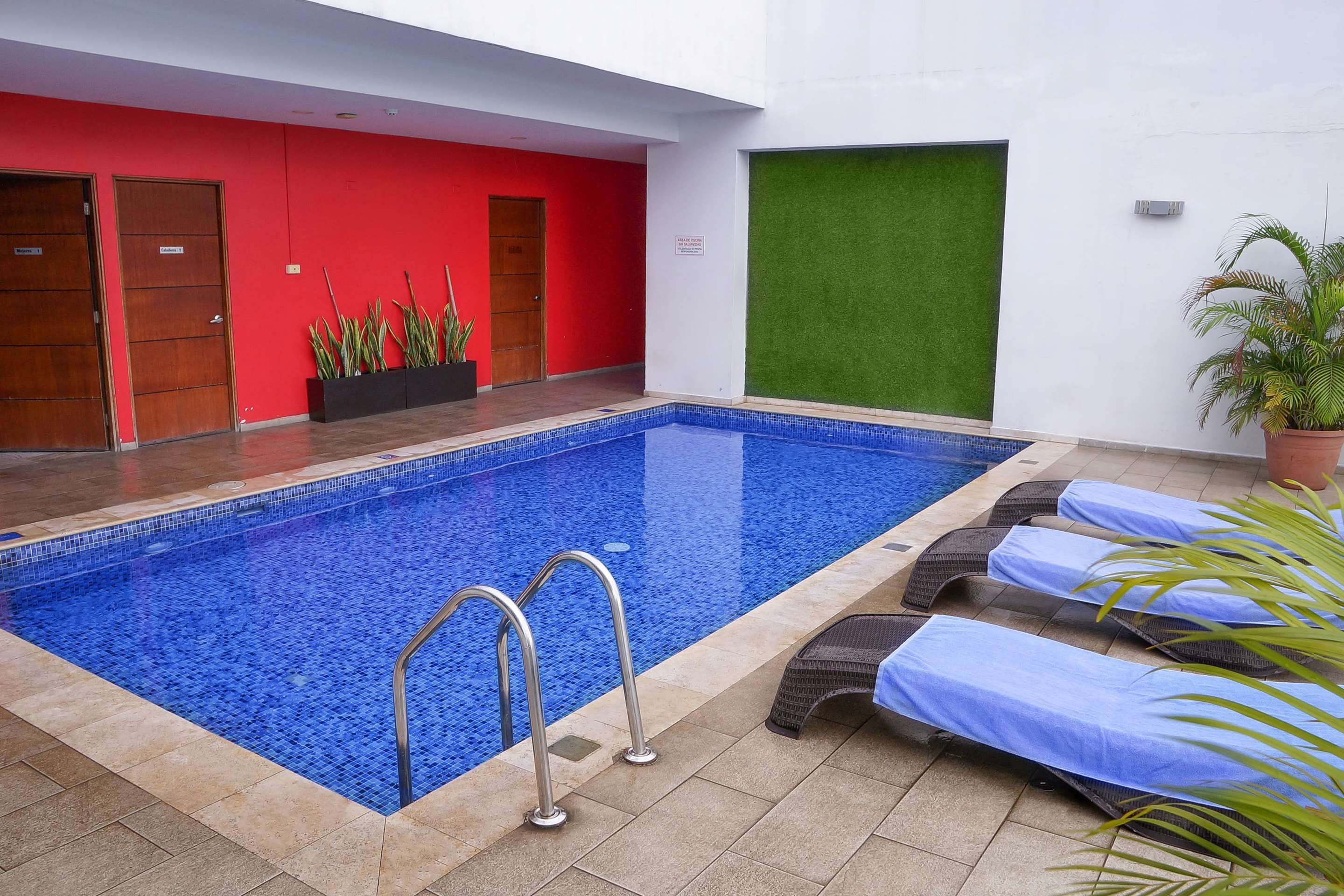 Piscina