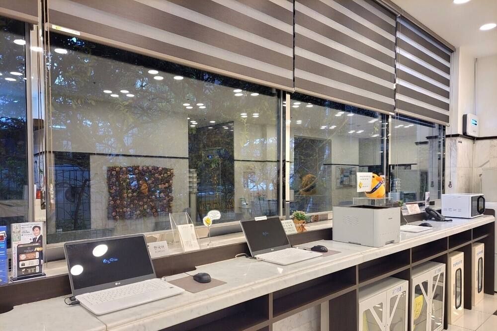 Business center