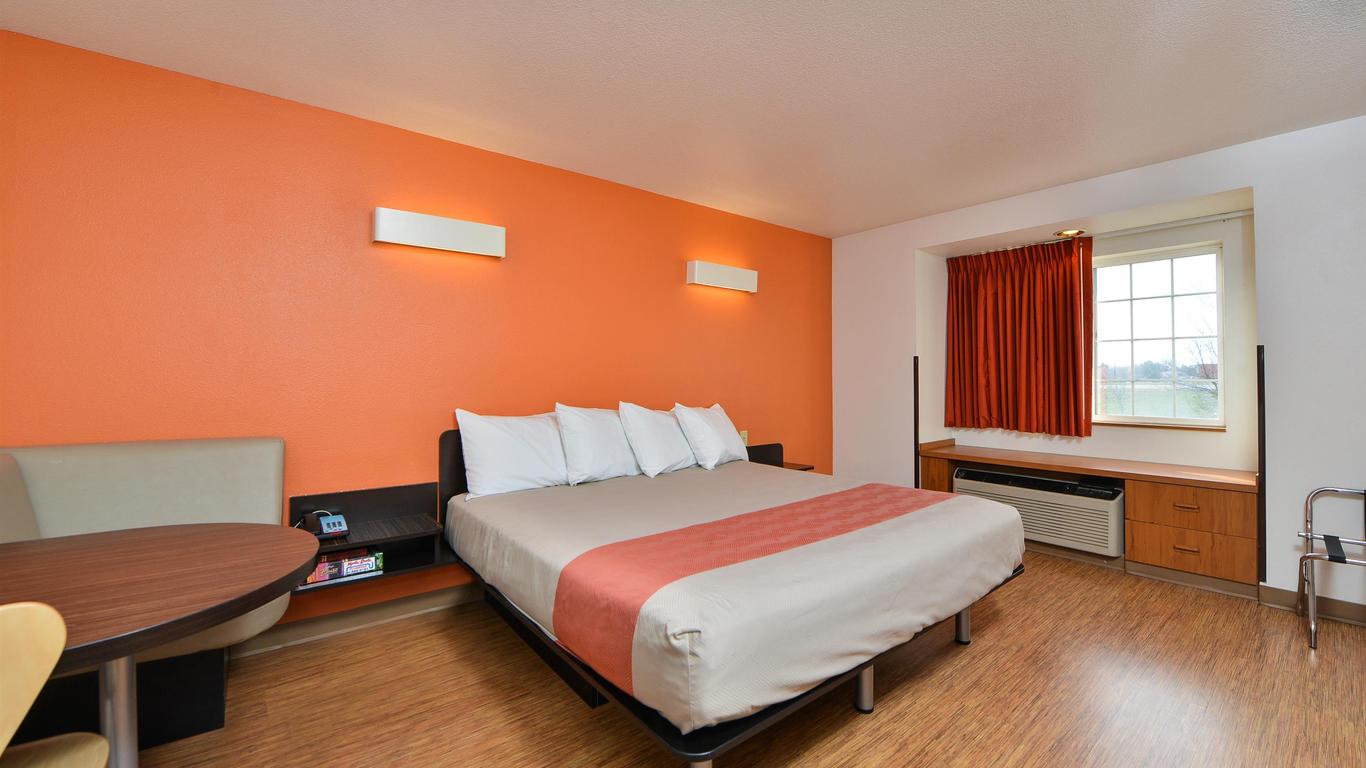 Motel 6 Meridian, ID