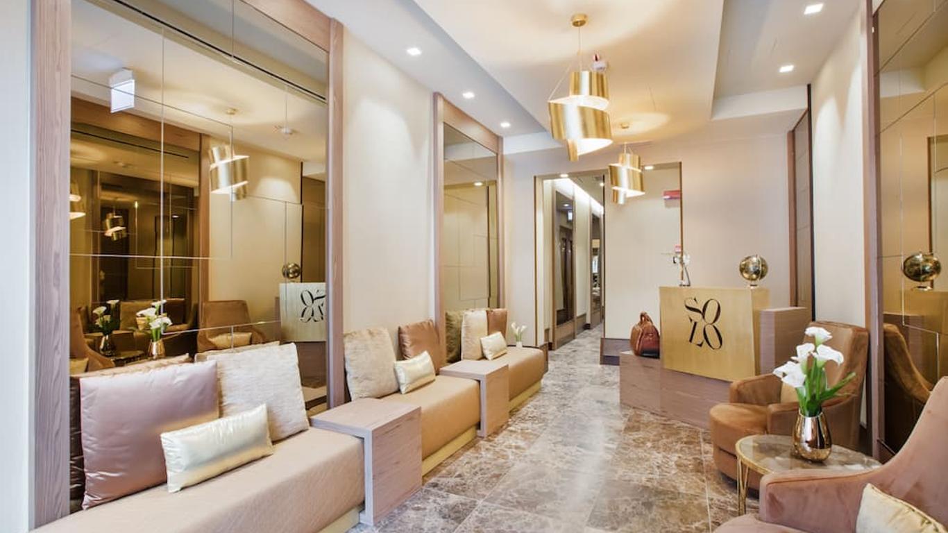 Solo Experience Hotel