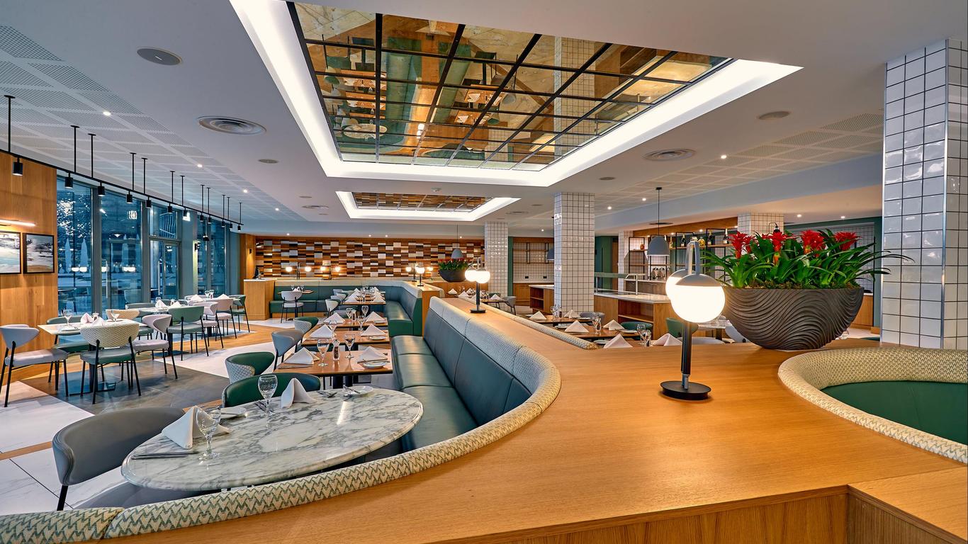 Crowne Plaza Marlow