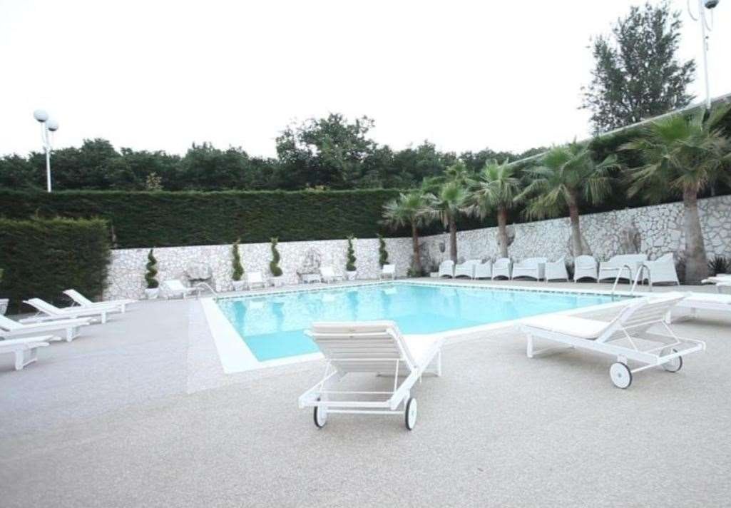 Piscina