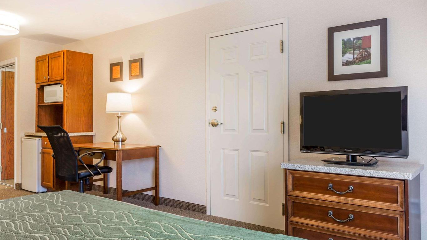 Comfort Inn & Suites