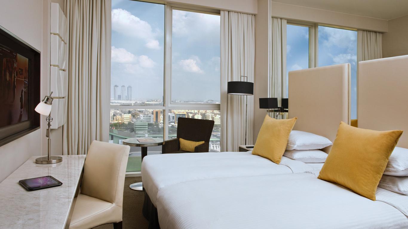 Centro Al Manhal by Rotana