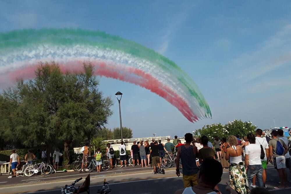 Altro