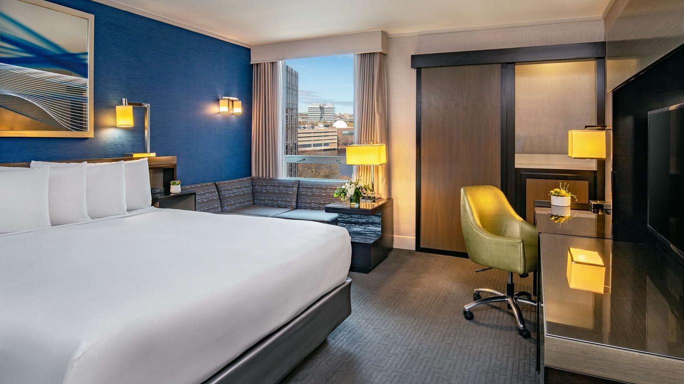 Royal Sonesta Boston