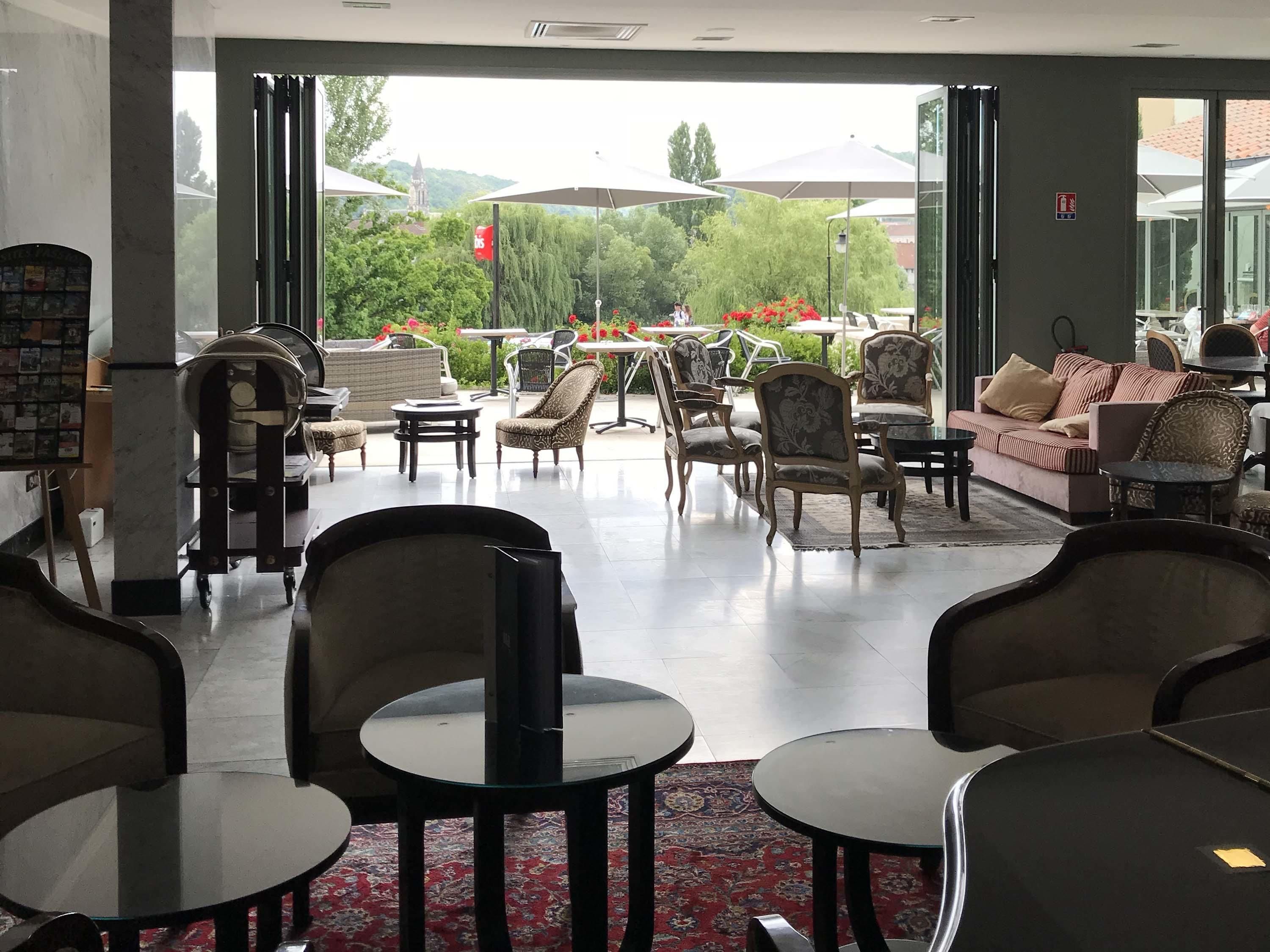Area lounge