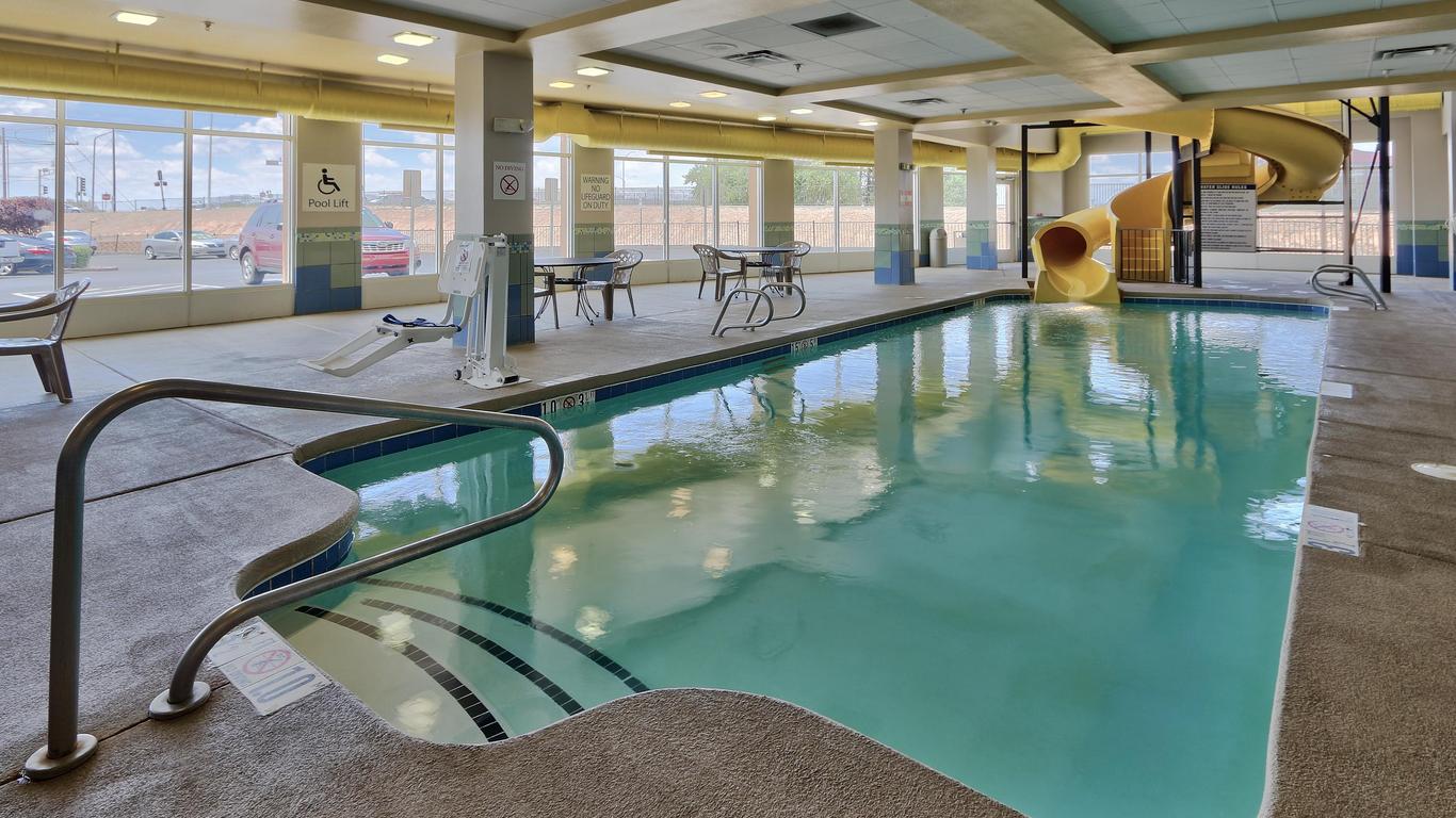 Holiday Inn Hotel & Suites Albuquerque-North I-25, An IHG Hotel