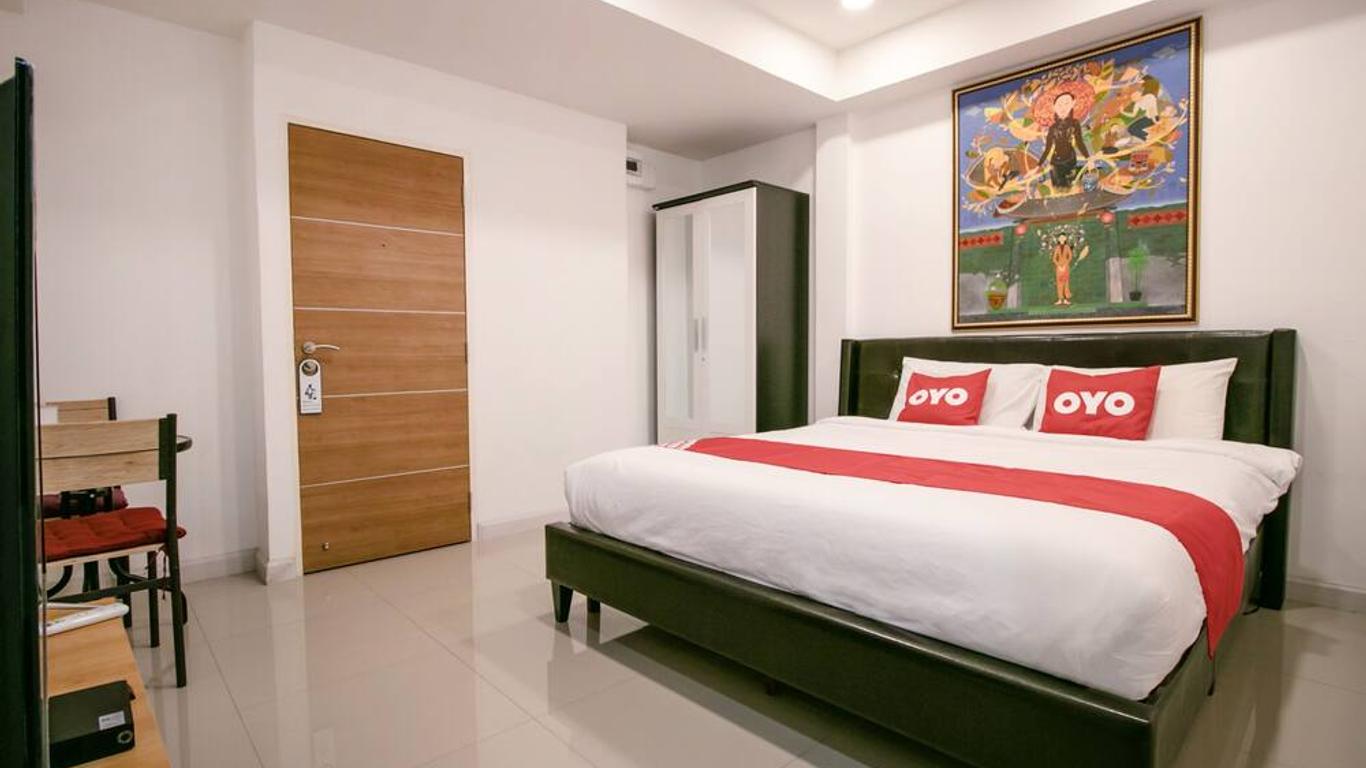 OYO 568 Art Hotel Hua Lamphong