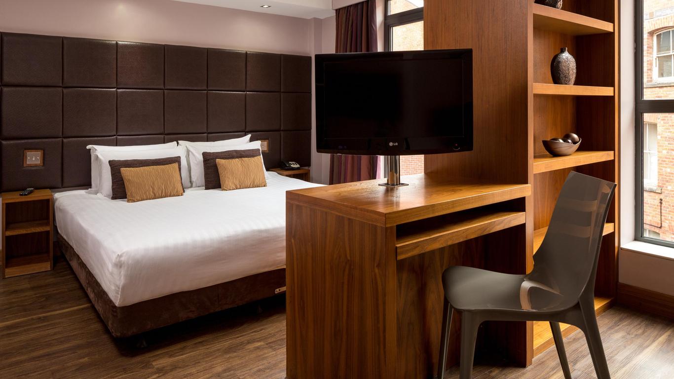 Roomzzz Leeds City