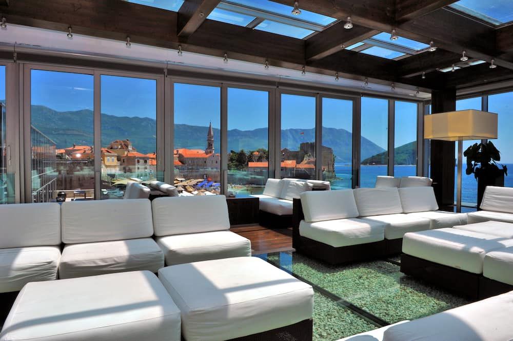 Area lounge