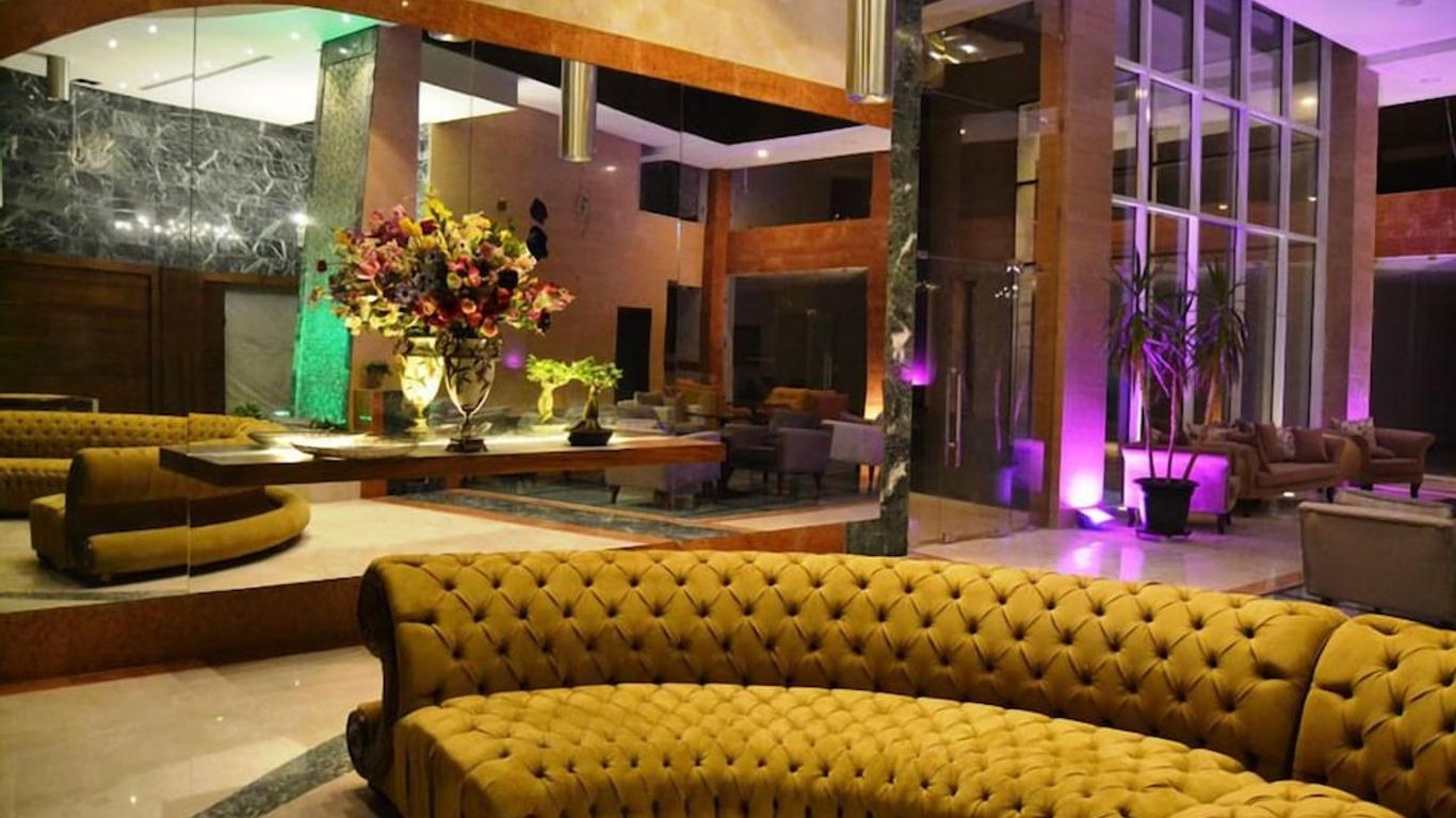 Delora Hotel and Suites
