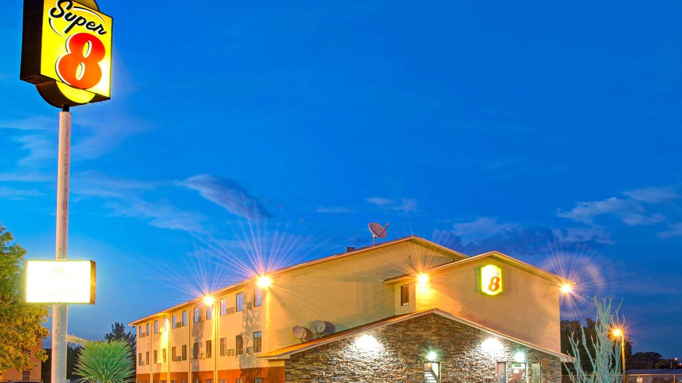 Super 8 by Wyndham Las Cruces/La Posada Lane