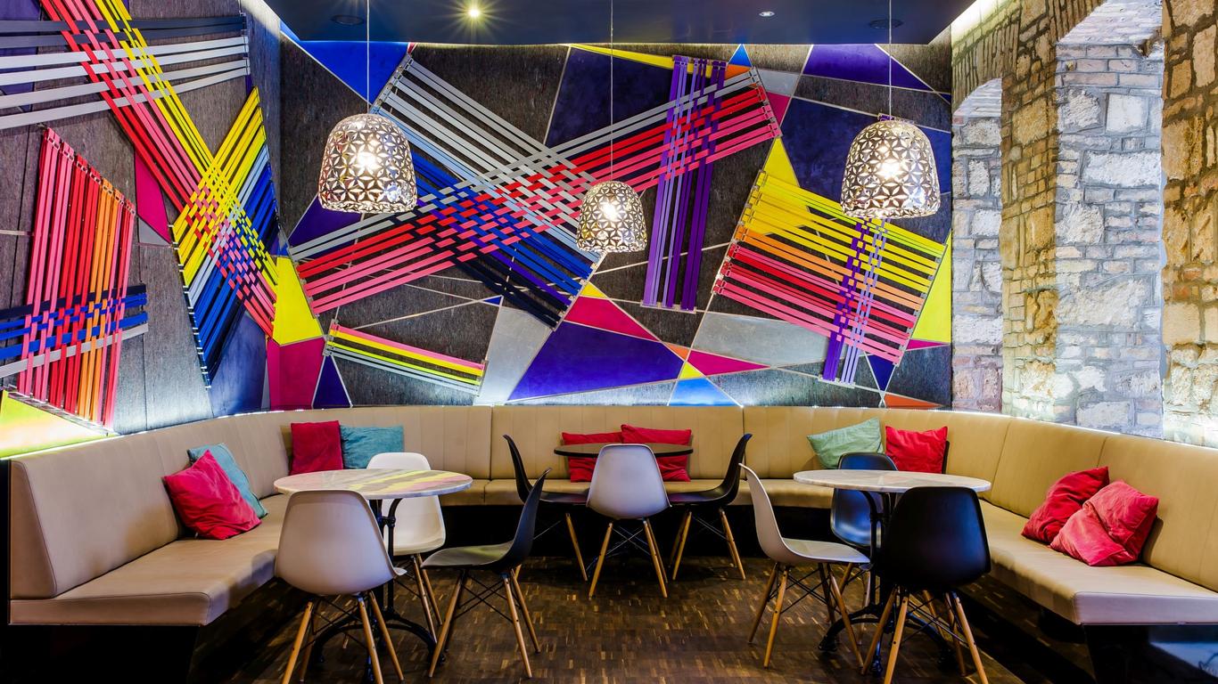 Casati Budapest Hotel