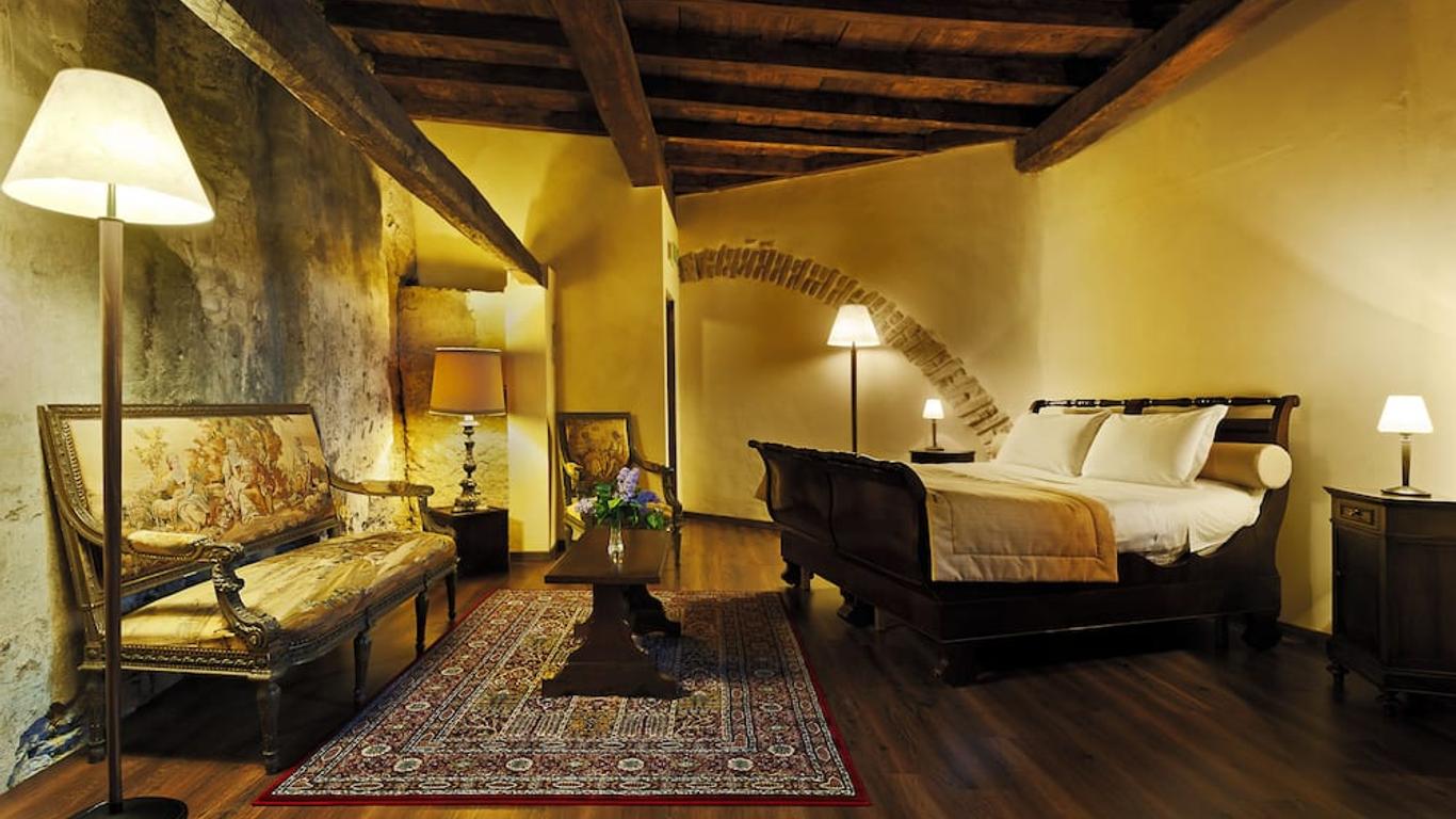 Castello Di Compiano Hotel Relais Museum