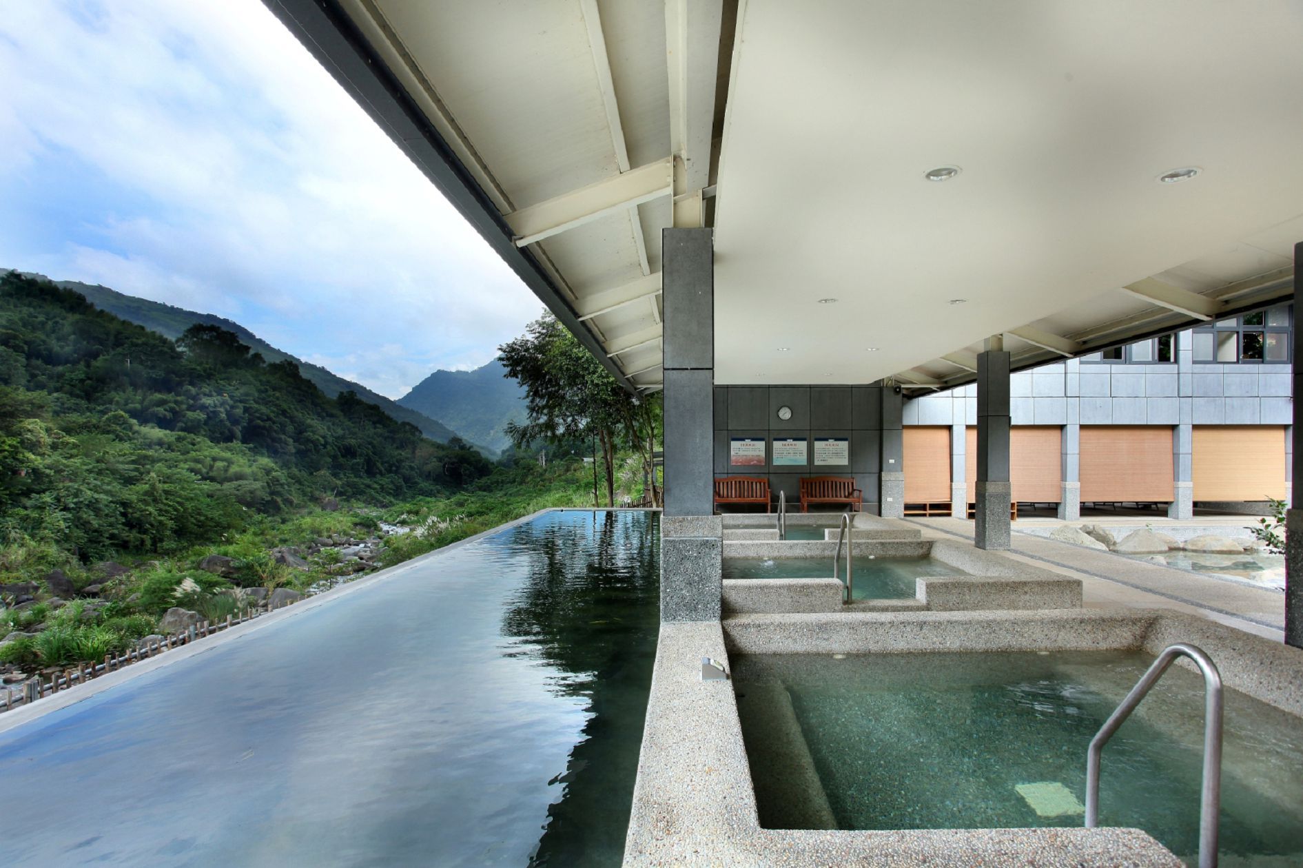 Piscina